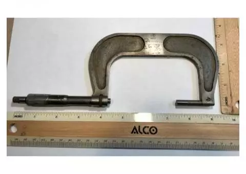 Brown & Sharpe No.65 Micrometer